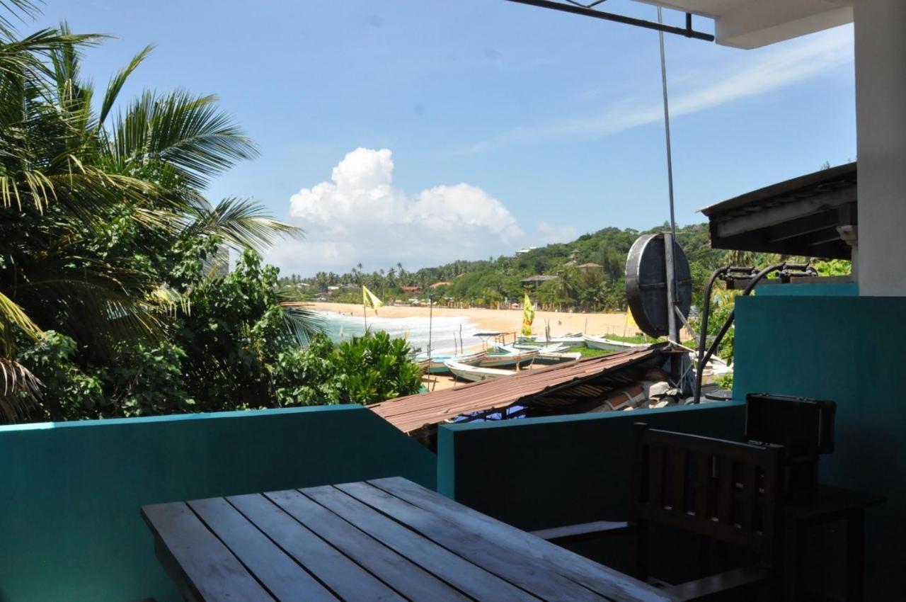 Bed and Breakfast The Ocean Unawatuna Exterior foto